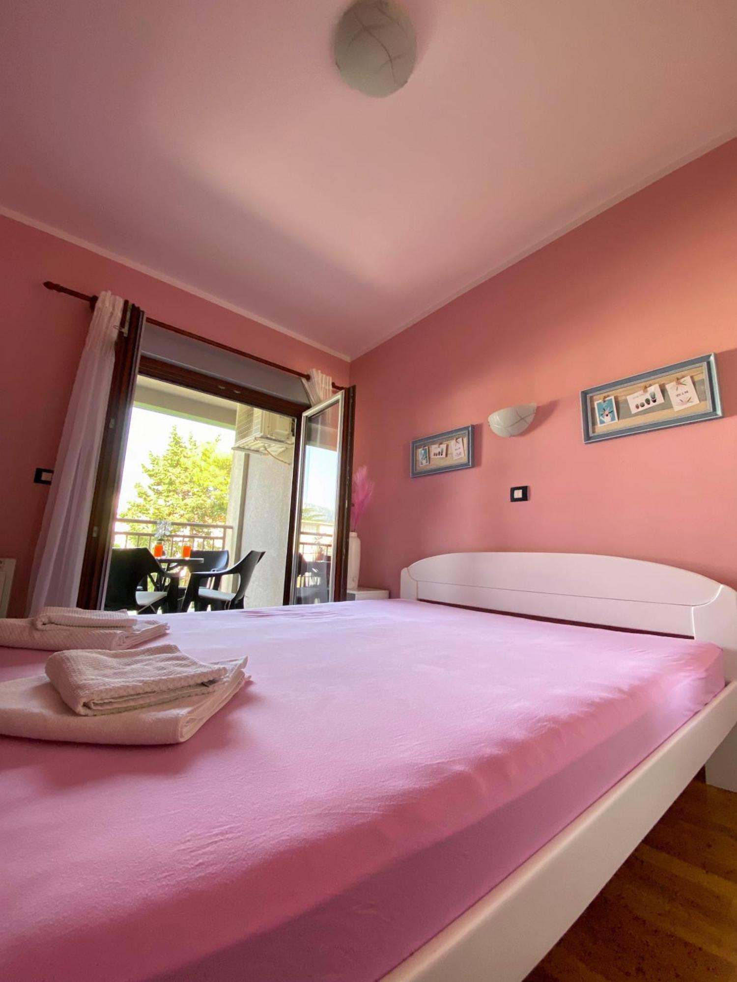 Apartment Center Adria バール エクステリア 写真